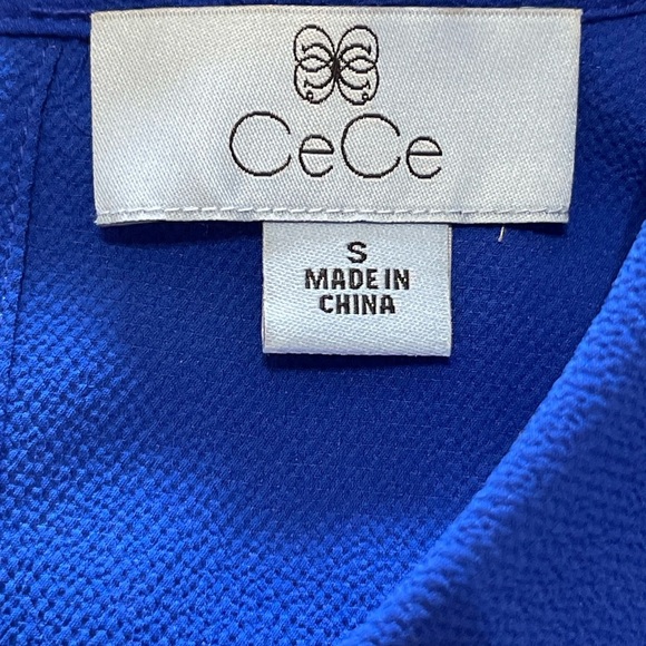 CeCe Women’s Sleeveless Collared Top Size Small - Picture 3 of 9